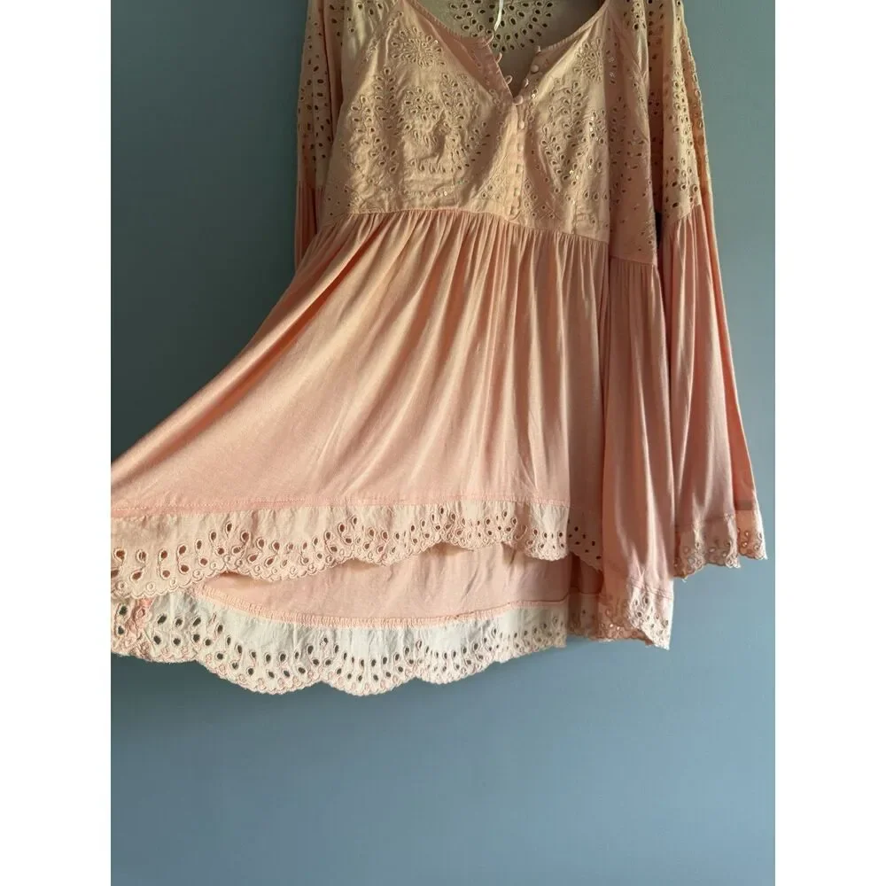 Free People Sea Of Love Tunic Top Peach Eyelet Bell Sleeve Blouse Boho Sequin Lg